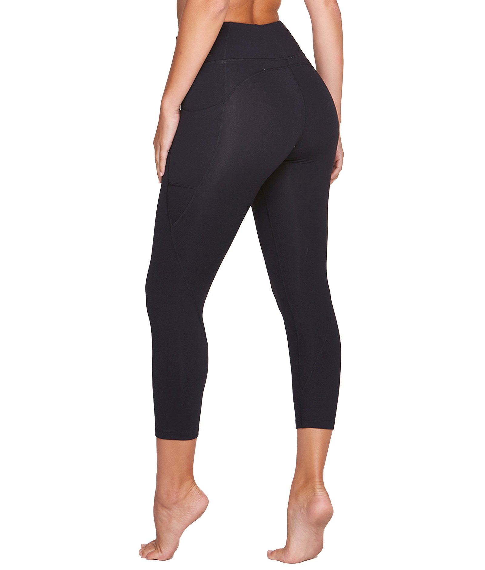 Women's Black Allure Capri Legging