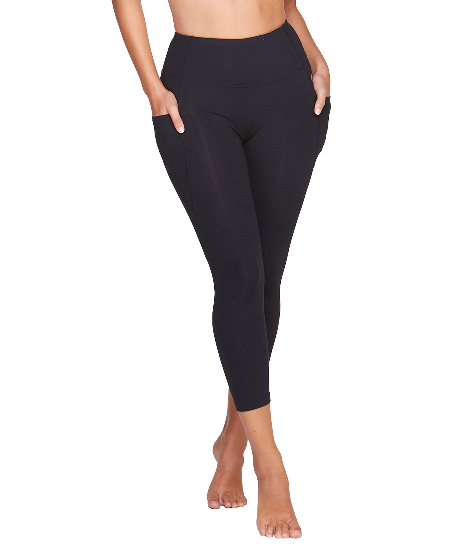 Women's Black Allure Capri Legging