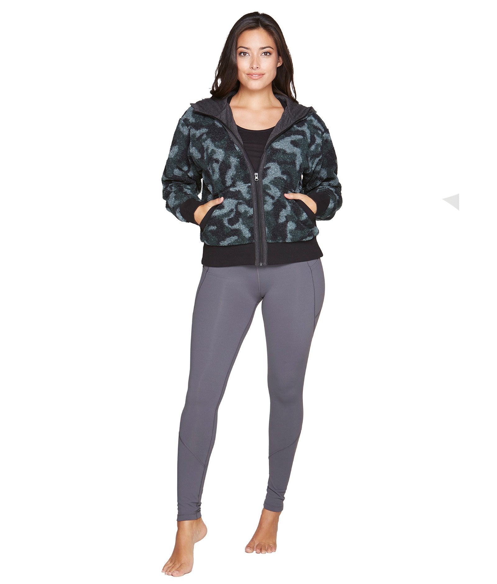 Women's Pine Camo Nia Sherpa Jacket