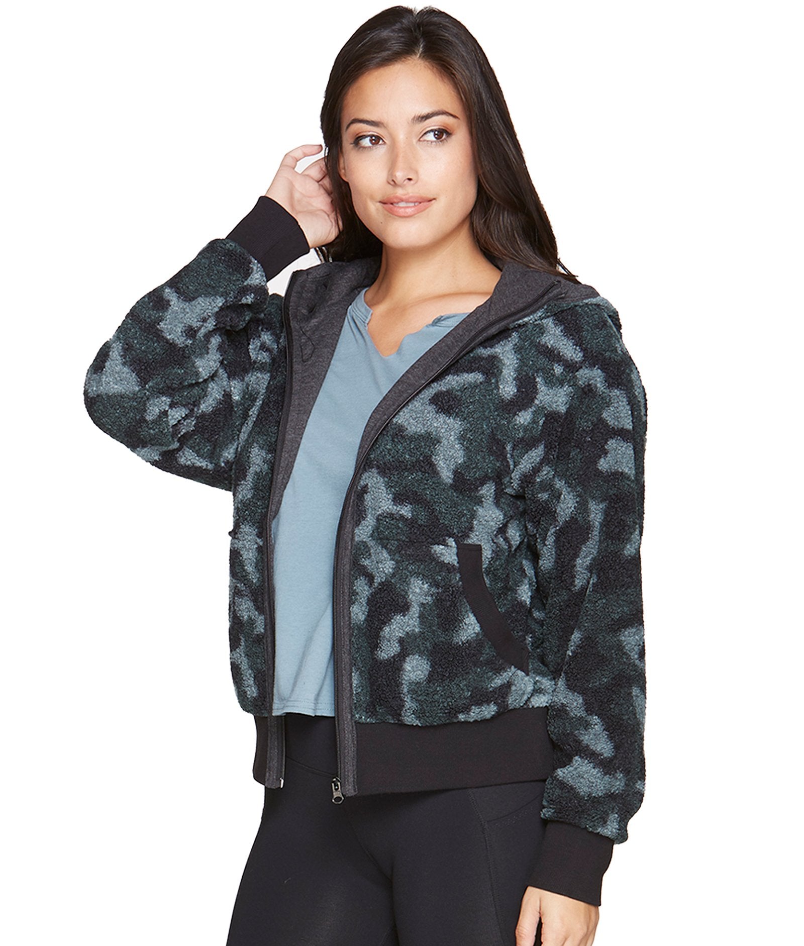 Women's Pine Camo Nia Sherpa Jacket