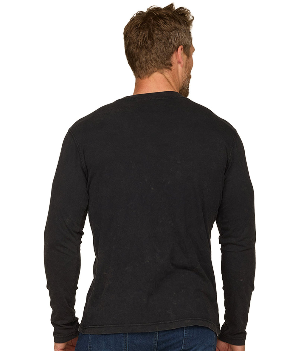 Men's Black Axel Long Sleeve Pocket Tee
