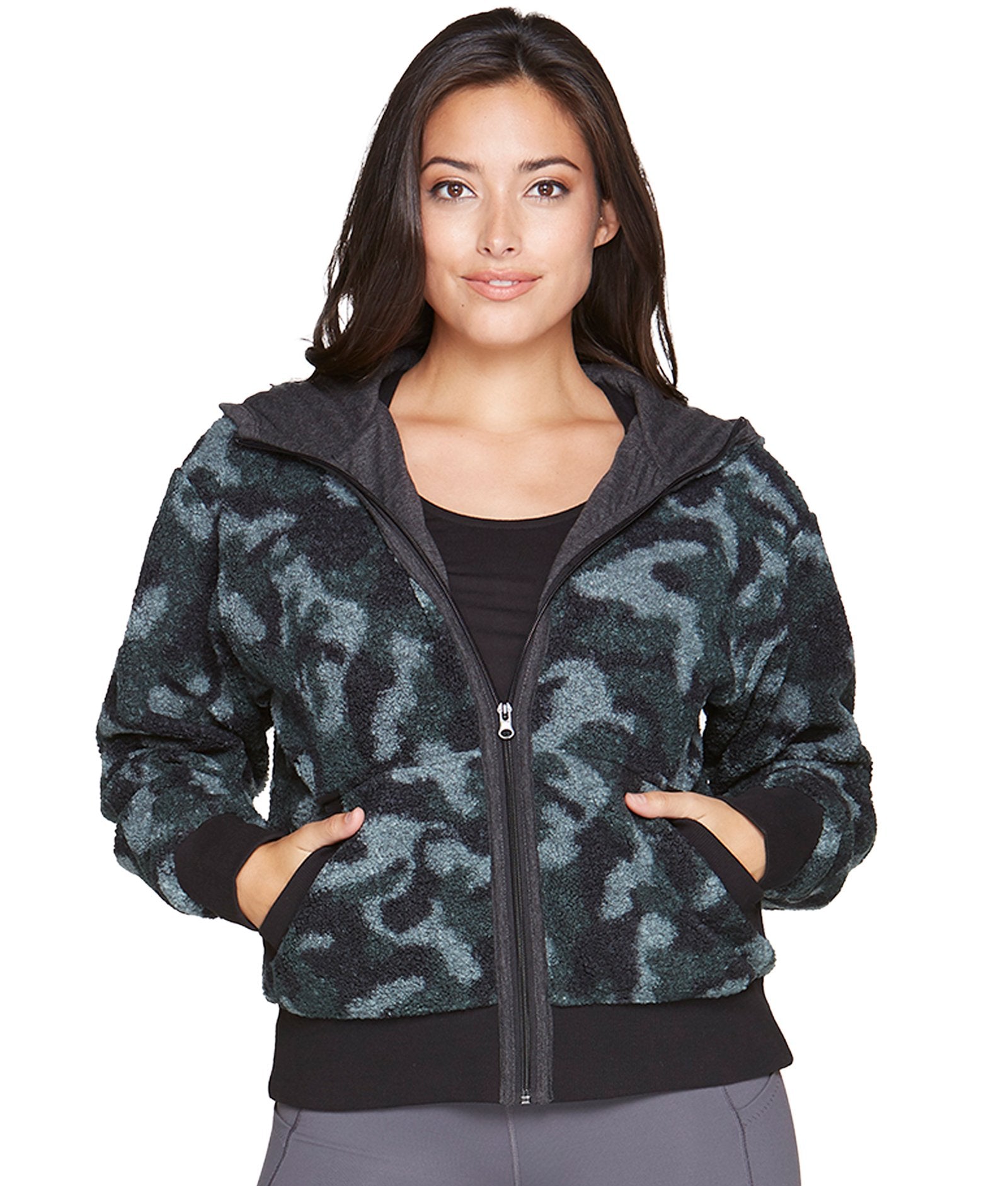 Women's Pine Camo Nia Sherpa Jacket