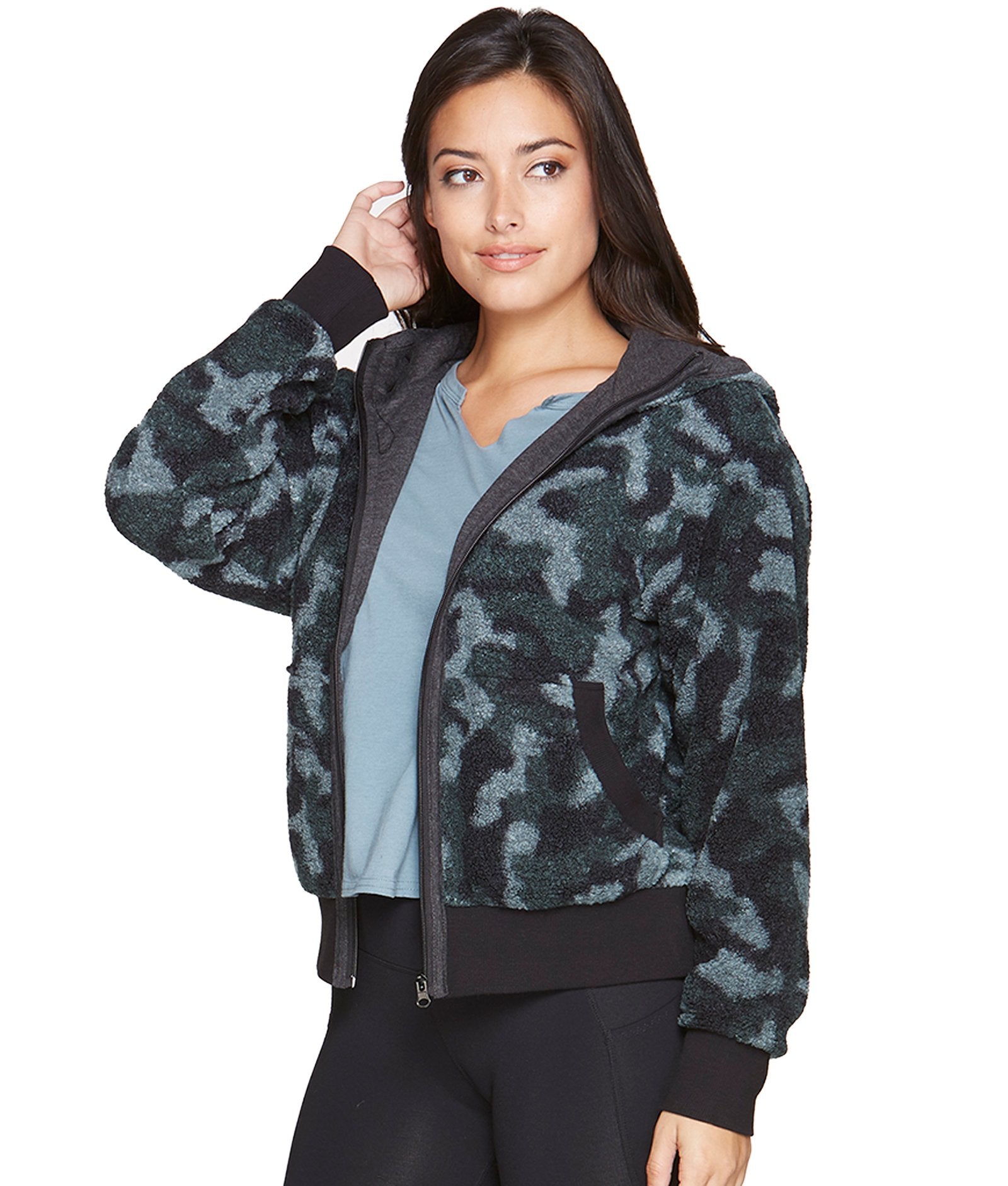 Camo sherpa jacket women's hotsell