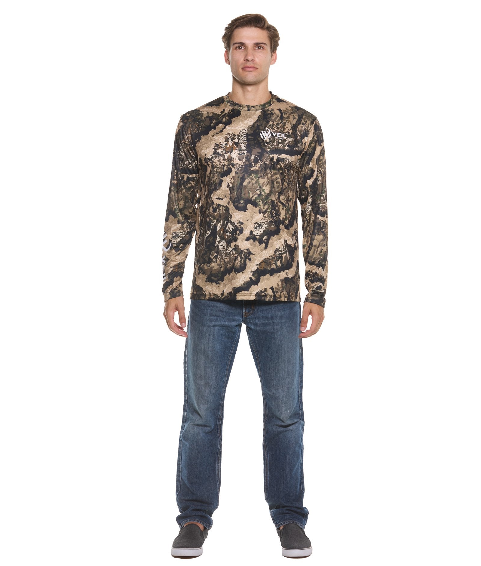 Men's Veil Camo Whitetail Apex Performance Long Sleeve Tee